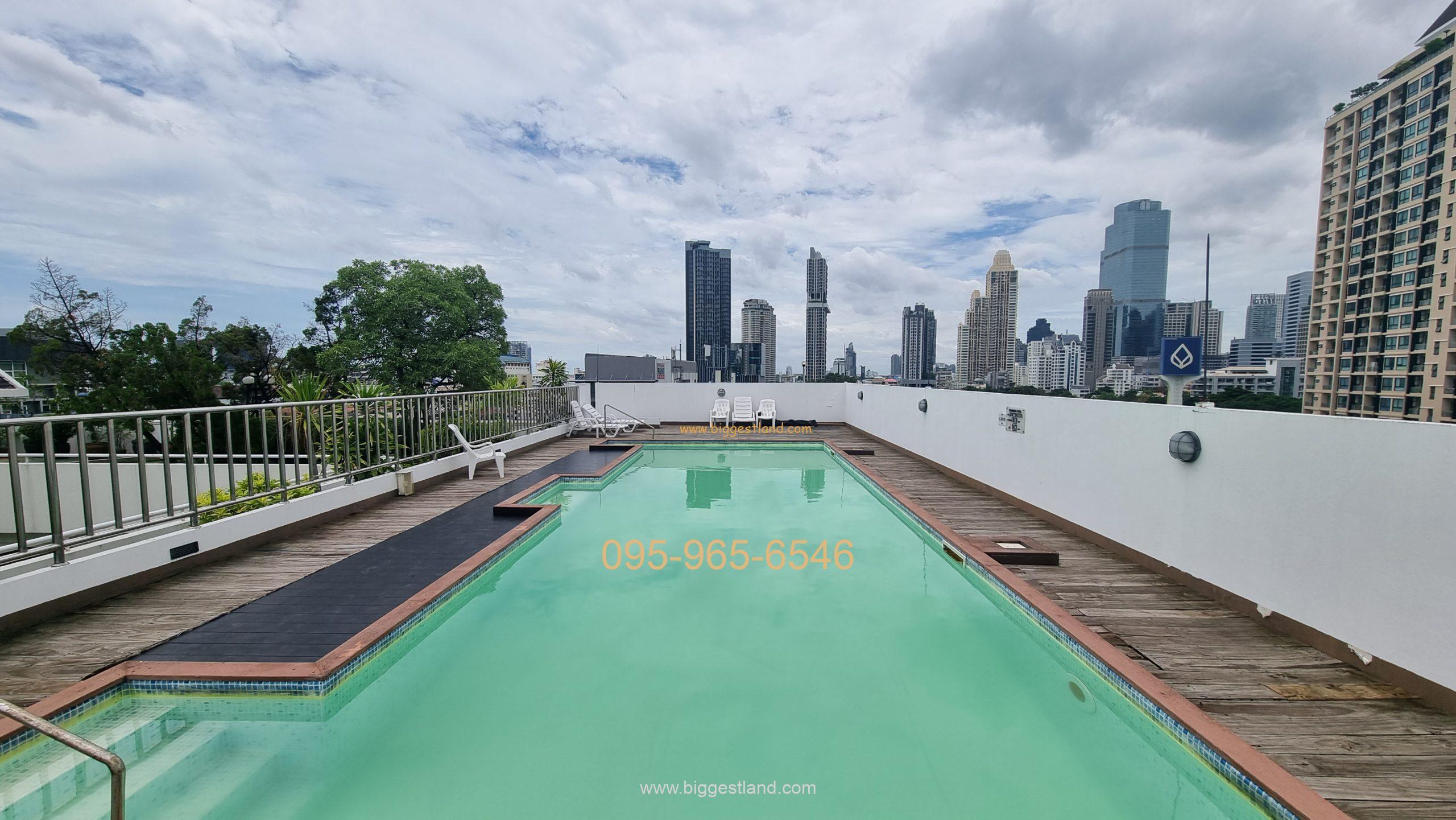 Condo at Sathorn for Sell cheaper than market price 129sqm 3beds Condo at Sathorn for Sell cheaper than market price 129sqm 3beds