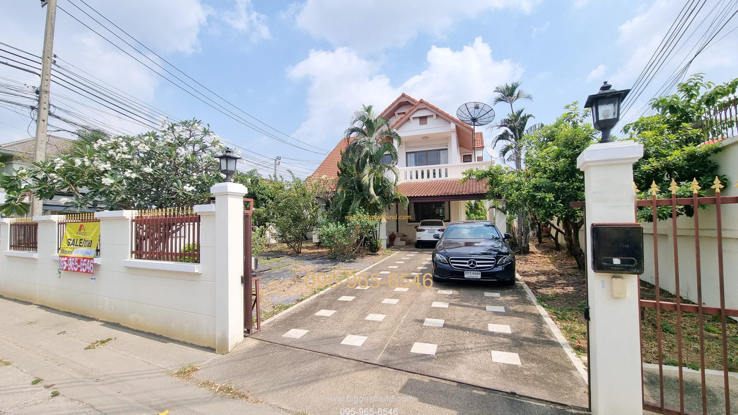 ขายบ้านเดี่ยว ม.ศรีพงษ์ ลาซาล บางนา ติดถนนหลักหมู่บ้าน 133 ตรว. มีอาณาบริเวณกว้างขวาง ปลูกสนามหญ้า สวนต้นไม้ร่มรื่น ขายถูก ขายบ้านเดี่ยว ม.ศรีพงษ์ ลาซาล บางนา ติดถนนหลักหมู่บ้าน 133 ตรว. มีอาณาบริเวณกว้างขวาง ปลูกสนามหญ้า สวนต้นไม้ร่มรื่น ขายถูก